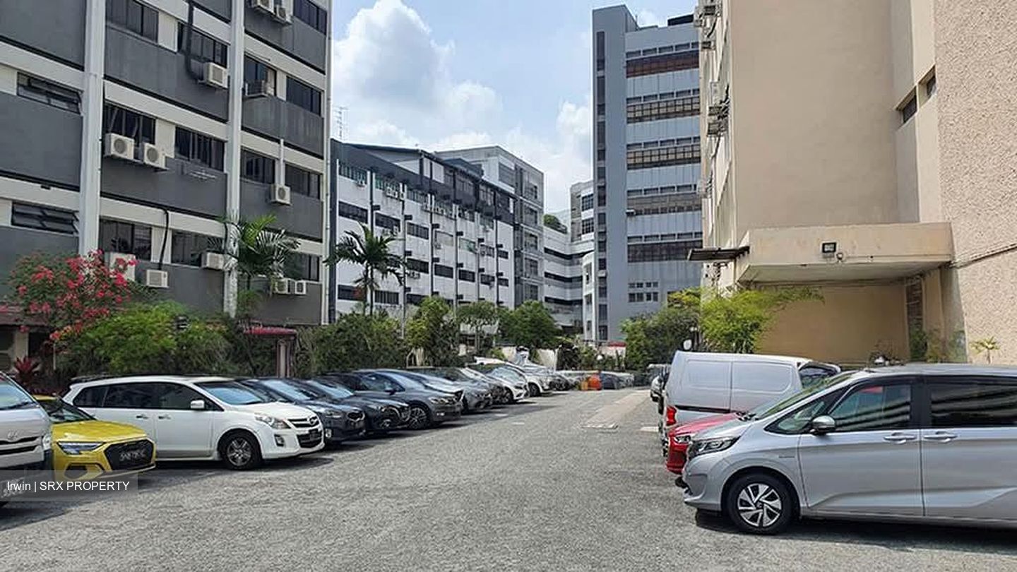 Sin Cheong Building (D20), Factory #575925561